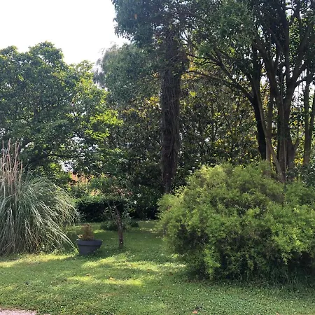 Bed & Breakfast Maison De Haouret